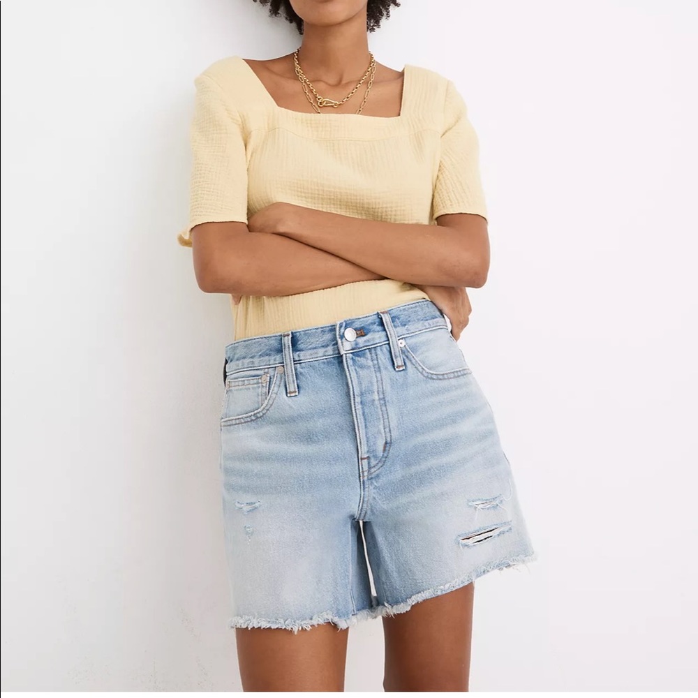 Relaxed Mid-Length Denim Shorts in Selton Wash: Ripped Edition